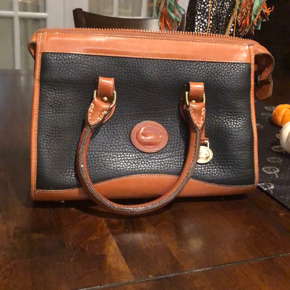 Dooney and Bourke purse
